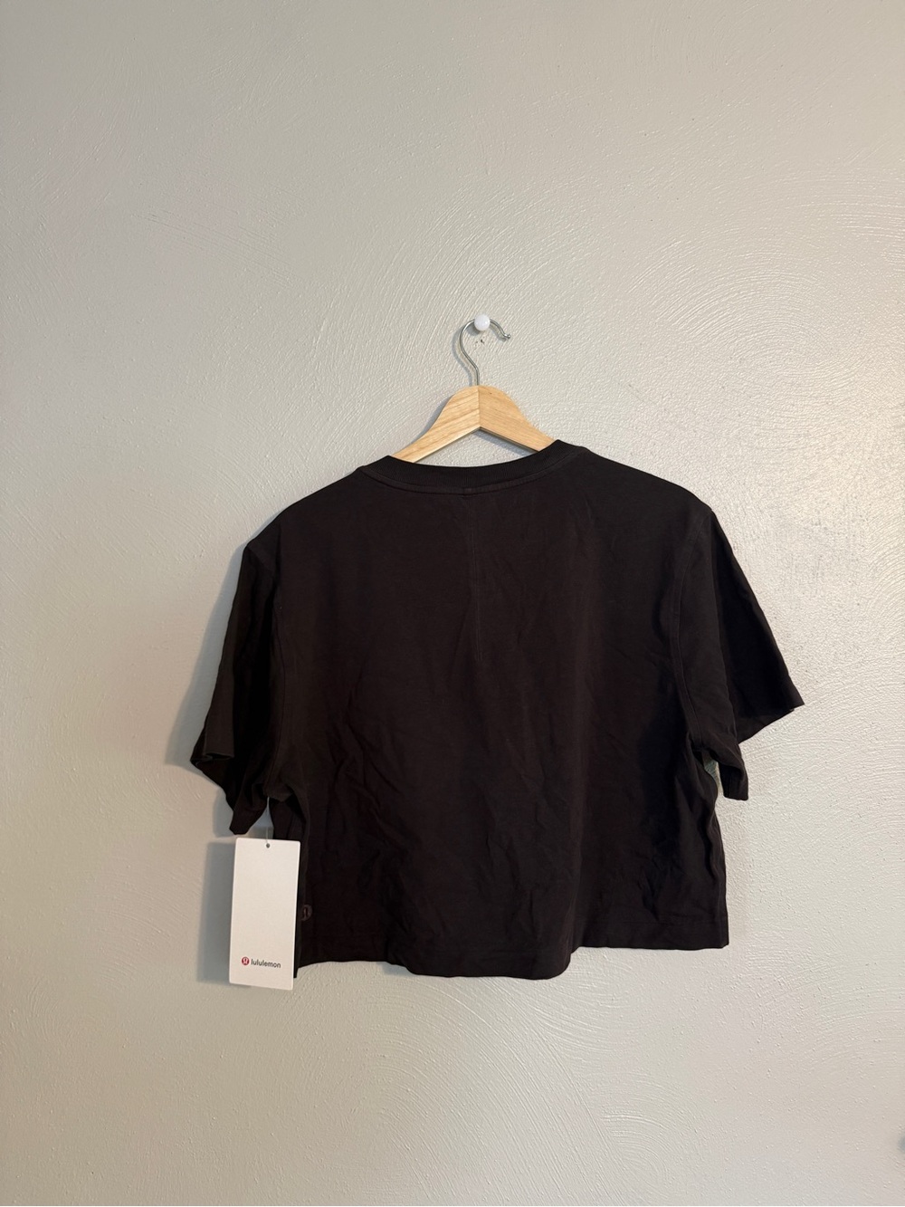 Lululemon All Yours Organic Crop Tee - Dark Brown (Sequoia) - Picture 4 of 4